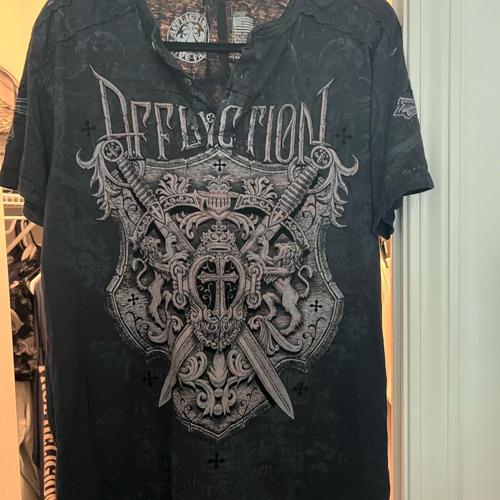 Affliction Men’s shirt